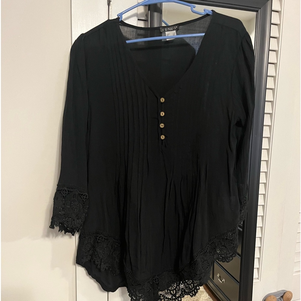 Black Venus Shirt Medium